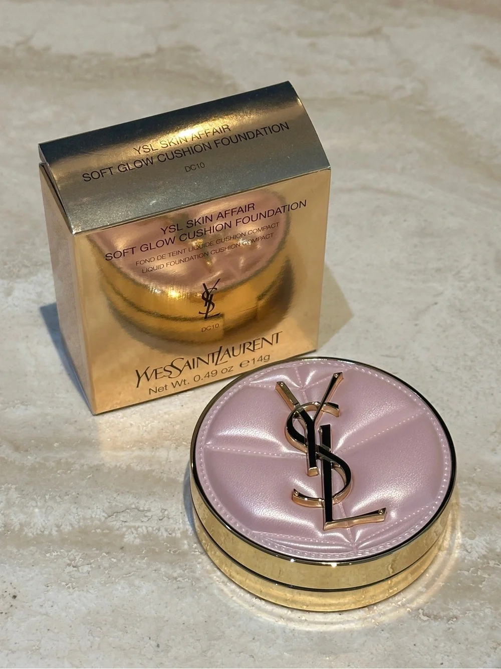 Yves Saint Laurent Skin Affair Soft Glow Cushion Foundation DC10